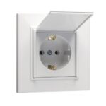 Makel Karea Kapaklı Topraklı Priz