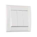 Makel Defne Üçlü Anahtar